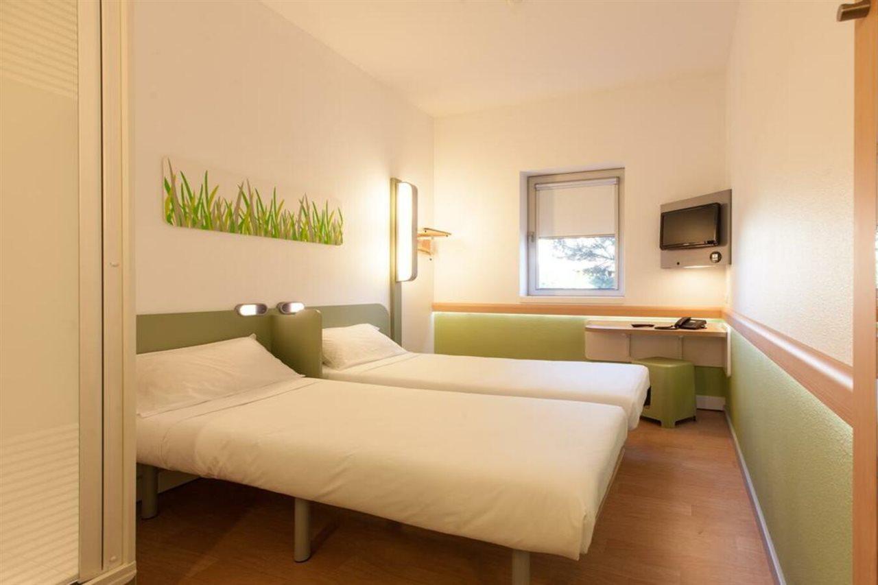 Hotel Ibis Budget Porto Gaia Vila Nova de Gaia Ngoại thất bức ảnh